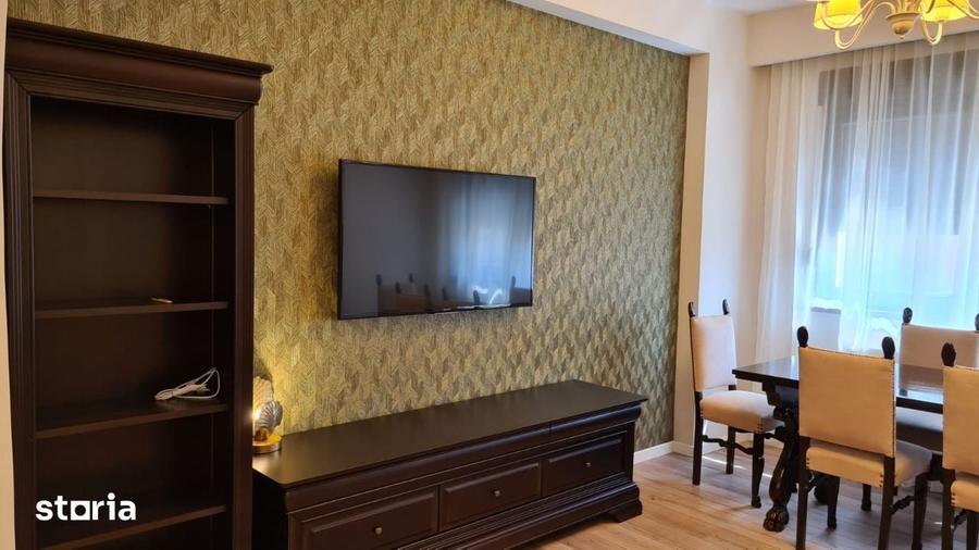 Apartament cu 2 camere decomandat în Romană