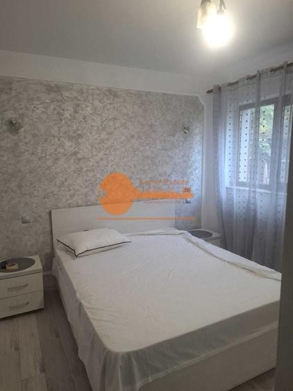 Casă individuală cu 3 camere cu Canalizare în Crângași