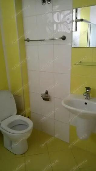 Garsonieră decomandată în Buziașului