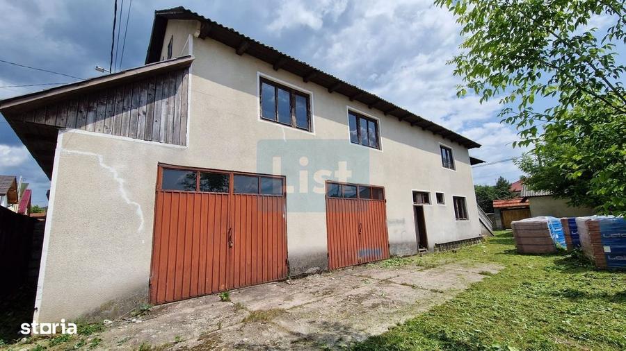Casă cu 4 camere în Baia Sprie