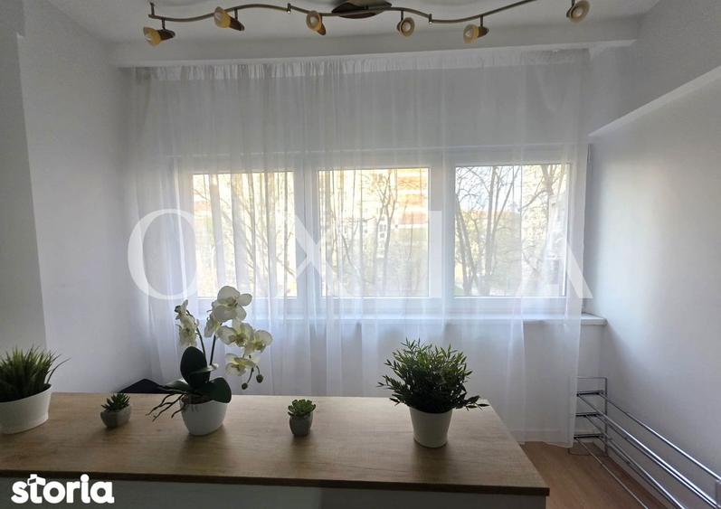 Apartament cu 2 camere semidecomandat, mobilat în Complex Studențesc