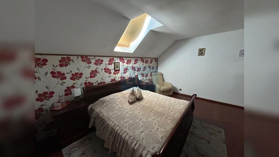Hotel/Pensiune, de 21.829999923706 mp, în Central