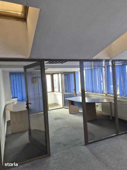 Spațiu comercial, de 70 mp, în Central