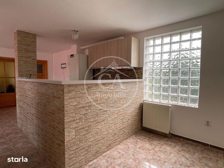 Casa de vanzare cu 8 camere de tip P+E+M in zona Rogerius, Oradea - 6