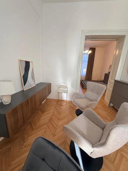 Apartament cu 2 camere nedecomandat în Sinaia