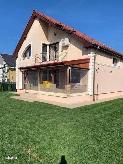 Casă cu 4 camere în Băneasa