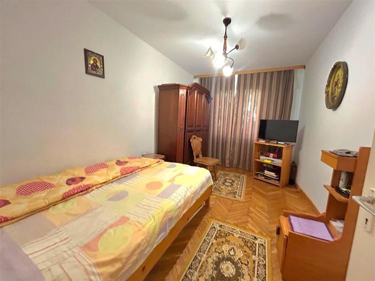 Apartament 3 camere | George Enescu | Etaj 2 | 70 mp | 3c-4519 - 4