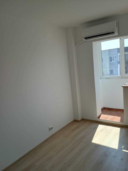 Garsonieră decomandată în Lujerului
