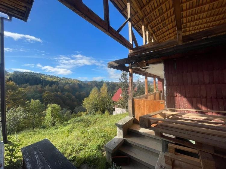 Casă cu 4 camere în Secăria