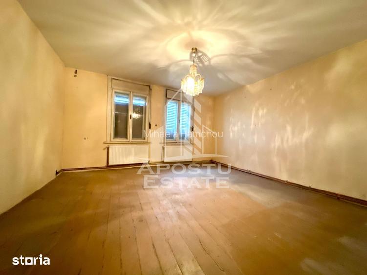Casa Individuala de vanzare situata in localitatea Utvin