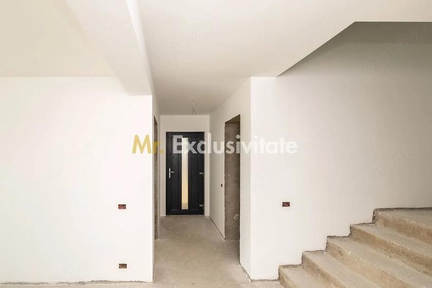 Casă cu Teren 663 Mp în Argeșelu