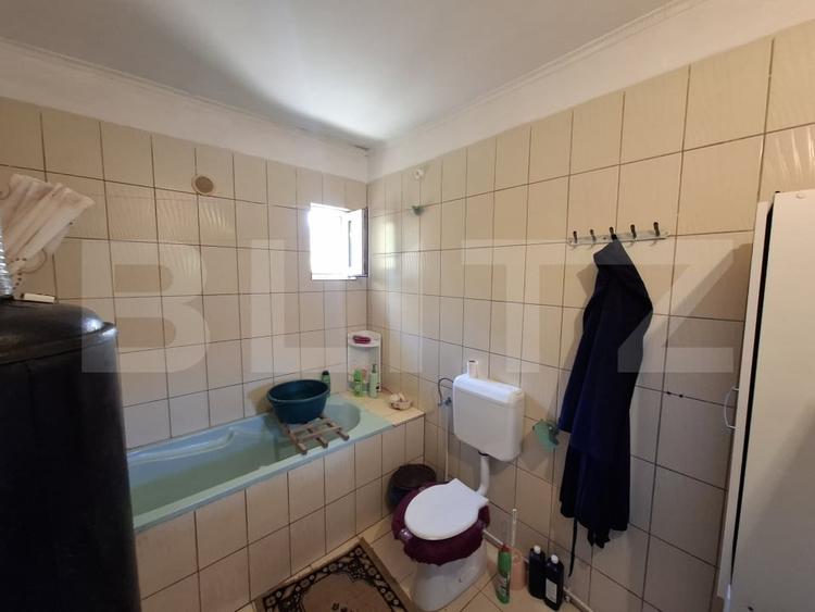 Casă individuală cu 5 camere cu Canalizare în Ardud