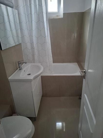 Apartament cu 2 camere decomandat în Alexandru cel Bun