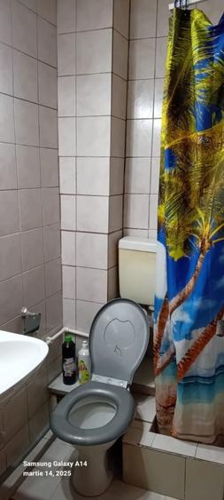 Garsonieră decomandată în Petros