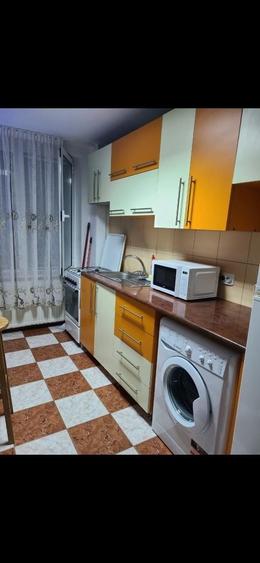 Apartament cu 2 camere semidecomandat în Popoveni