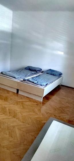 Casă cu 3 camere în Central