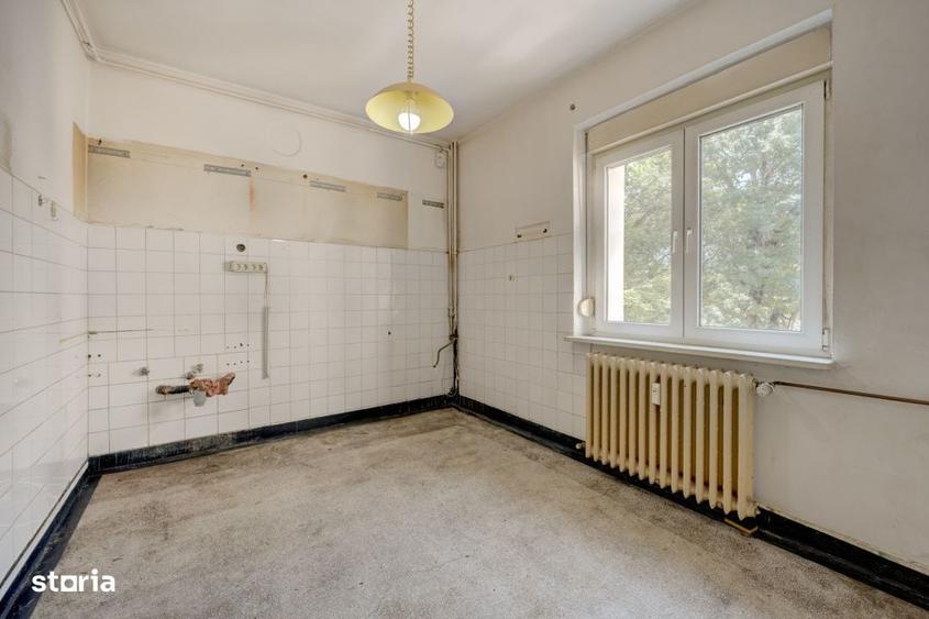 Apartament cu 2 camere decomandat în Basarabia