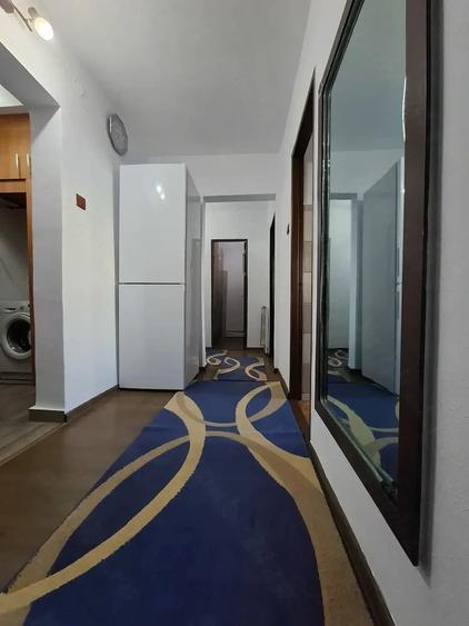 Apartament cu 2 camere decomandat în Exterior Vest