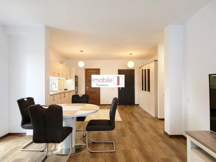Apartament cu 3 camere, mobilat în Bună Ziua