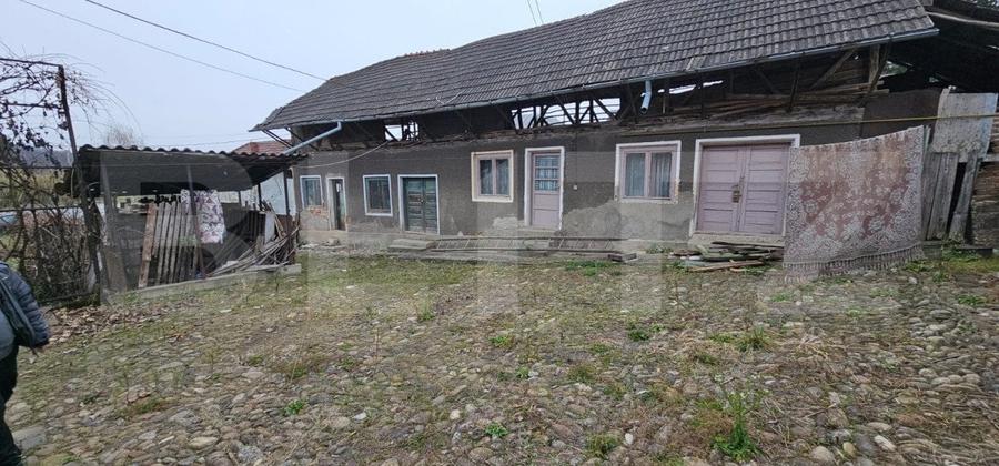 Casă individuală cu 2 camere cu Teren 1200 Mp în Brănești