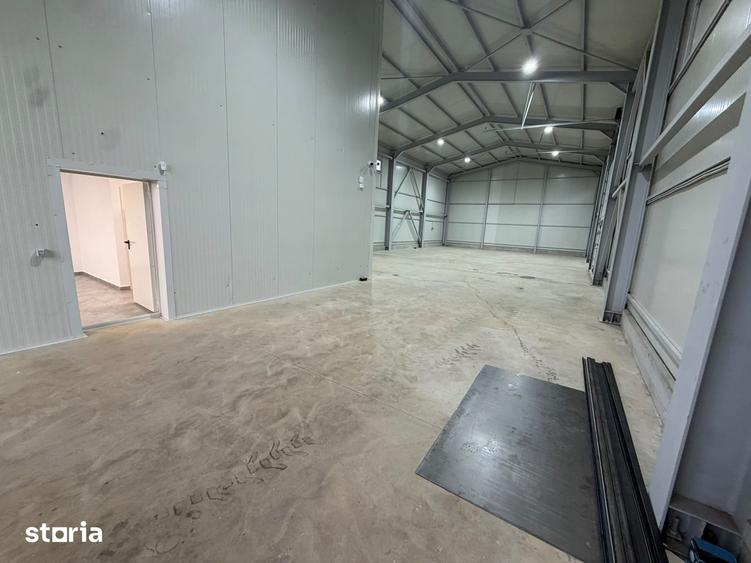 Spațiu comercial, de 440 mp, în Domnești