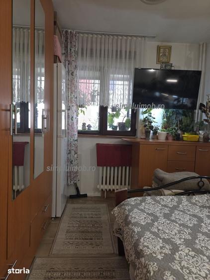 Apartament cu 3 camere în Berceni