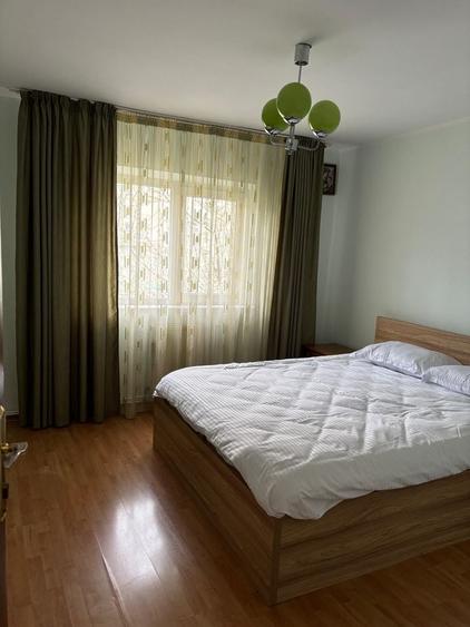 Apartament cu 3 camere decomandat în Nord