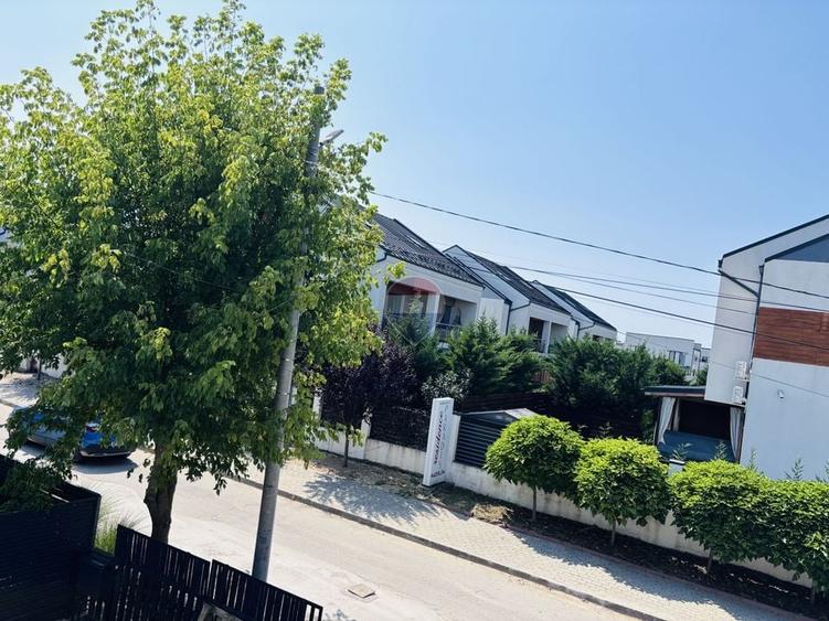 Duplex cu 4 camere cu Teren 179 Mp în Tunari