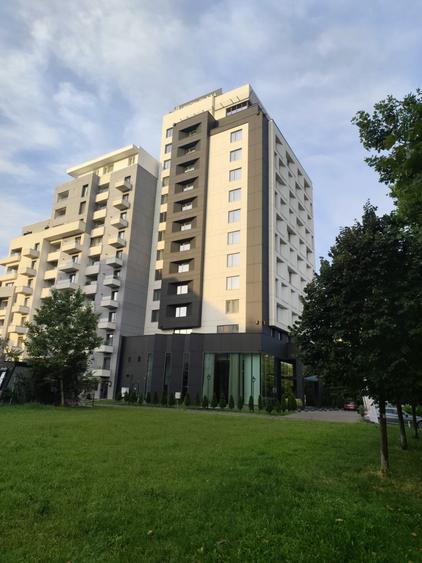Apartament cu 6 camere decomandat în Unirii