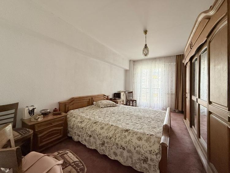 Apartament ultracentral 4 camere - 3