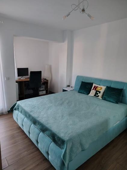 Apartament cu 2 camere semidecomandat, mobilat în Dâmbul Rotund