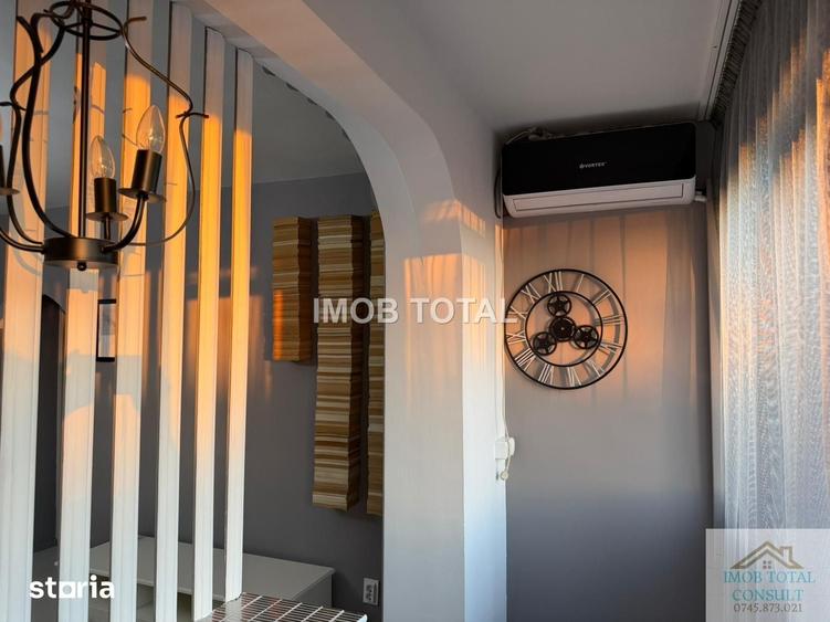 Apartament cu 2 camere semidecomandat în Craiovei
