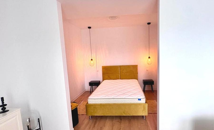 Apartament cu 2 camere semidecomandat, mobilat în Sisești
