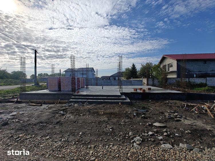 Casă cu 4 camere cu Teren 411 Mp în Clinceni