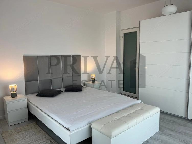 Apartament cu 3 camere decomandat în Torontalului