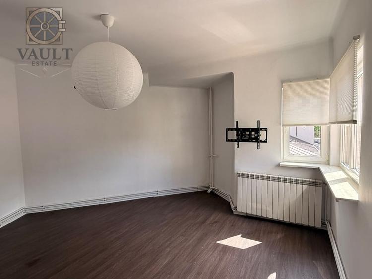 Apartament cu 2 camere semidecomandat în Dacia