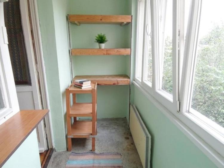Apartament cu 3 camere semidecomandat în Titan