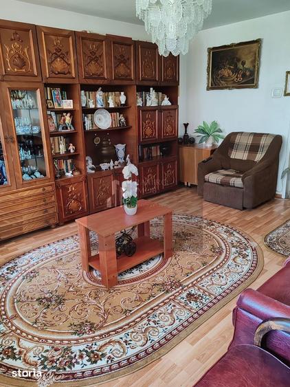 Apartament cu 3 camere decomandat, mobilat în Cișmigiu
