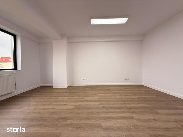Spațiu comercial, de 22.68 mp, în Ultracentral