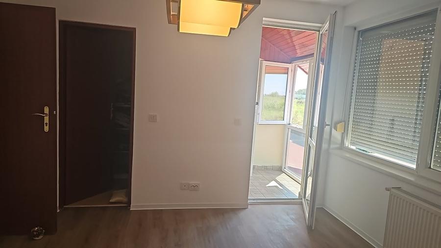 Domus Stil Pipera Voluntari Townhouse renovata 2026, cinci camere, 160mp utili - 8
