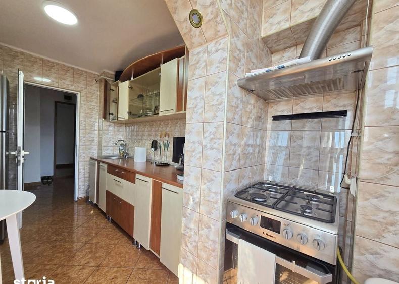 Apartament cu 2 camere decomandat, mobilat în Micro 17