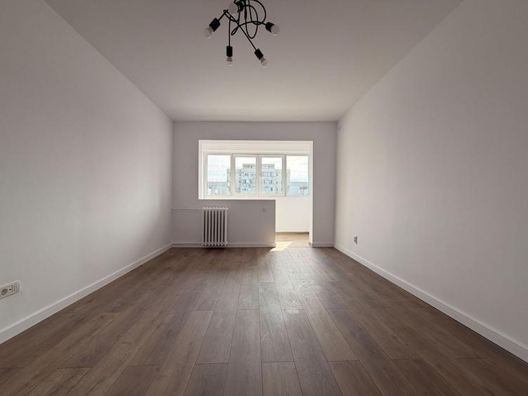 Apartament cu 3 camere decomandat în Titulescu