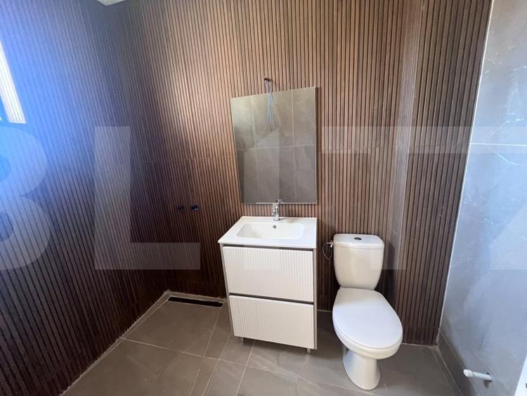 Casă individuală cu 4 camere cu Teren 296 Mp în Malu Mare