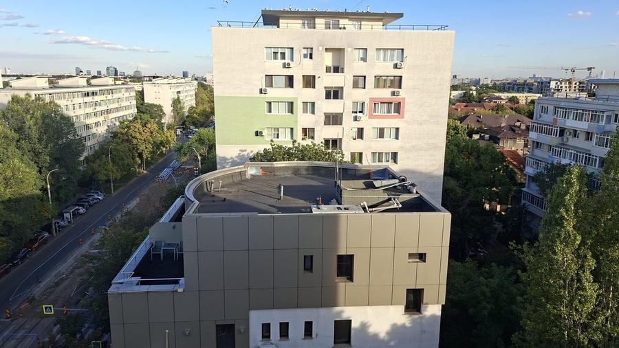 Apartament semidecomandat în Domenii