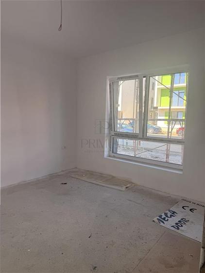 Apartament cu 3 camere decomandat în Giroc