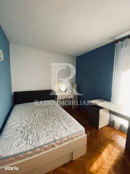 Apartament cu 4 camere decomandat în Ultracentral