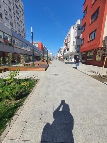 Spațiu comercial, de 330 mp, în Central