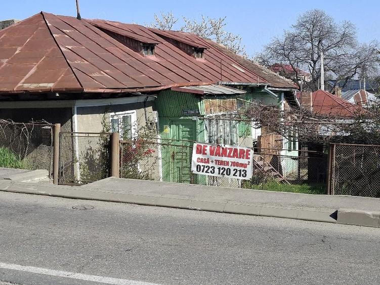 Teren de 700 mp, în Central