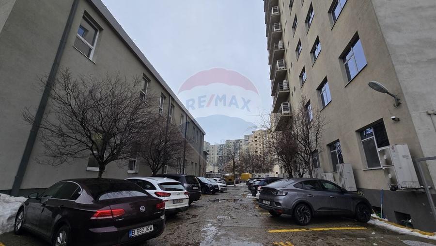 Birou, de 1,780 mp, în 13 Septembrie