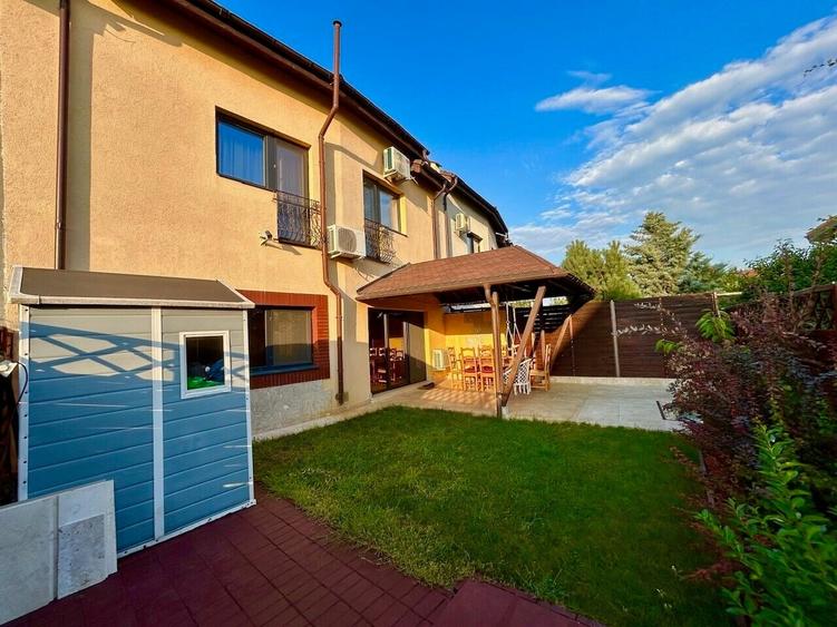 Casă cu 5 camere cu Canalizare în Pipera